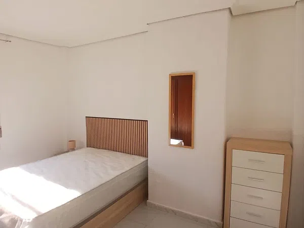 Piso en Calle de Tarragona, 29, Ciudad Jardín - Parque Roma - Foto 2