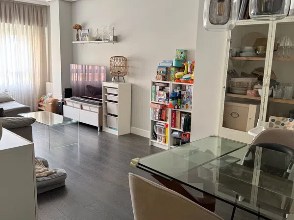 Piso en calle de las Nebulosas, 18