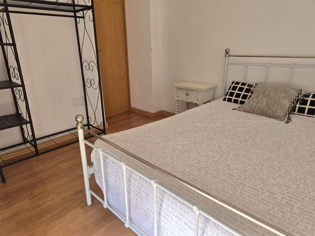 Piso en  Carrer de Sant Mateu 39 - Foto 14