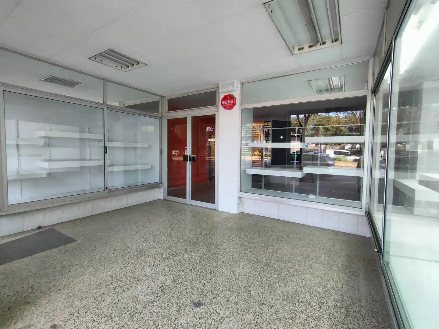 Local comercial en  Avinguda de l'Abat Marcet 47 - Foto 14