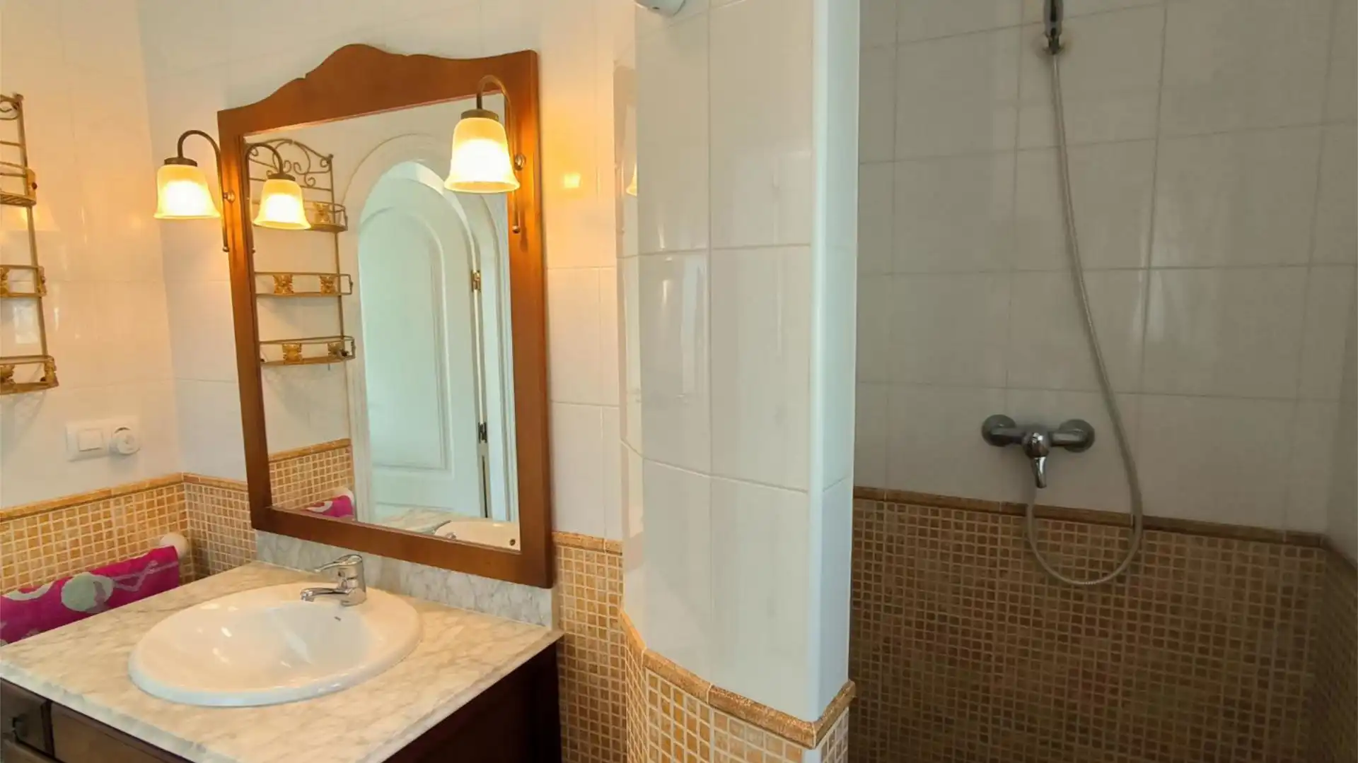 Casa adosada en  Avenida de Madrid 36 - Foto 23