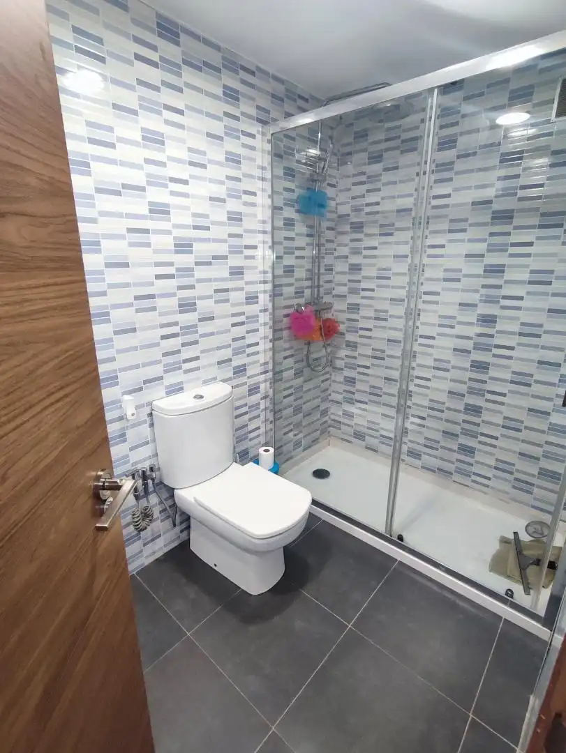 Apartamento en  Carrer d'Enric Granados 6 - Foto 8