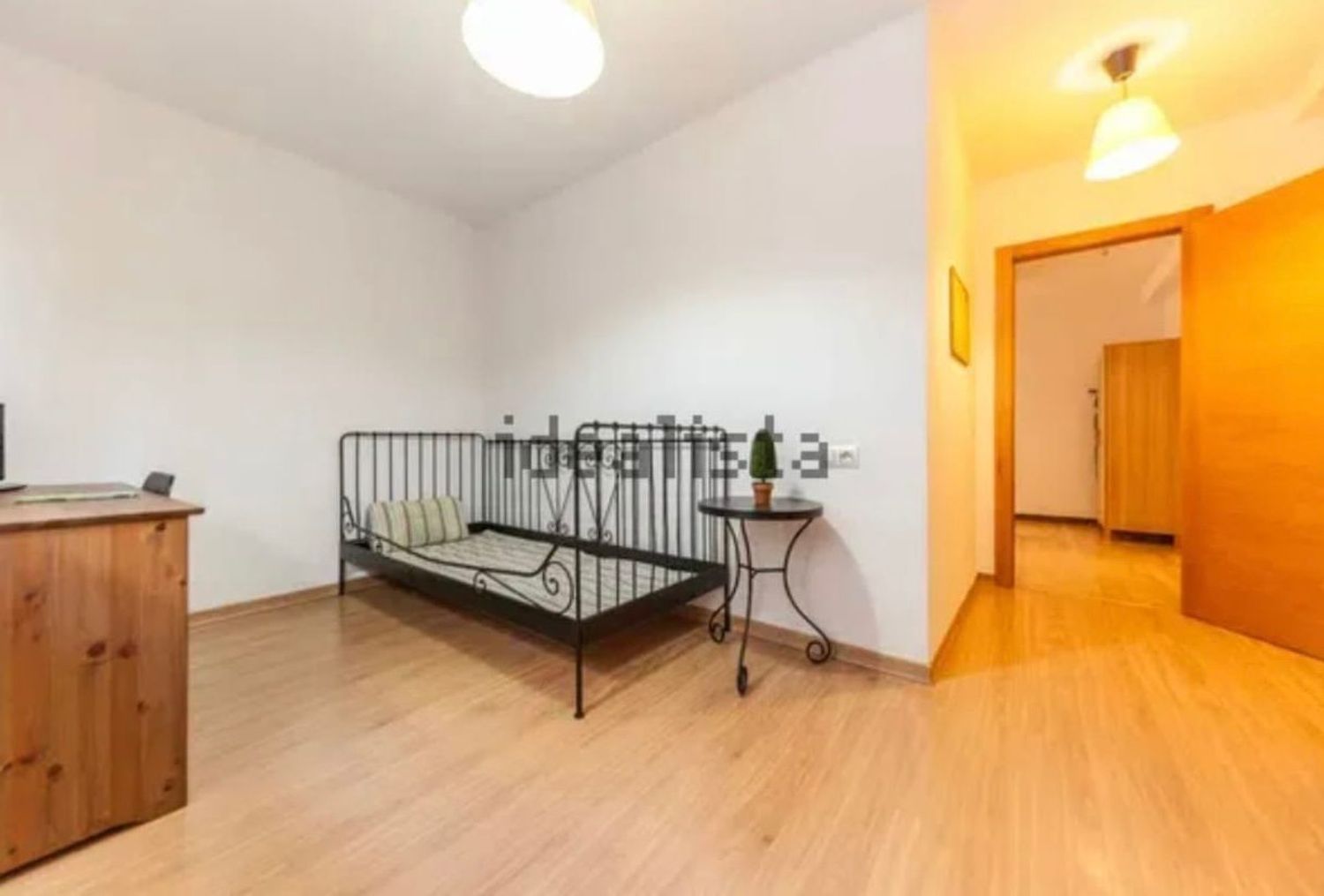 Piso en calle Fuertes Acevedo, 107