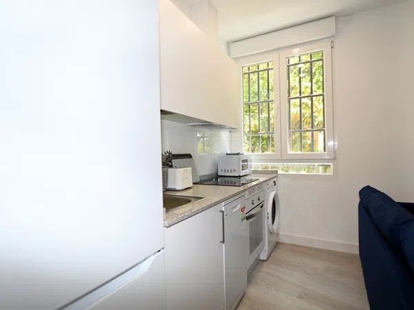 Piso en calle de Víctor de la Serna, 28 - Foto 8