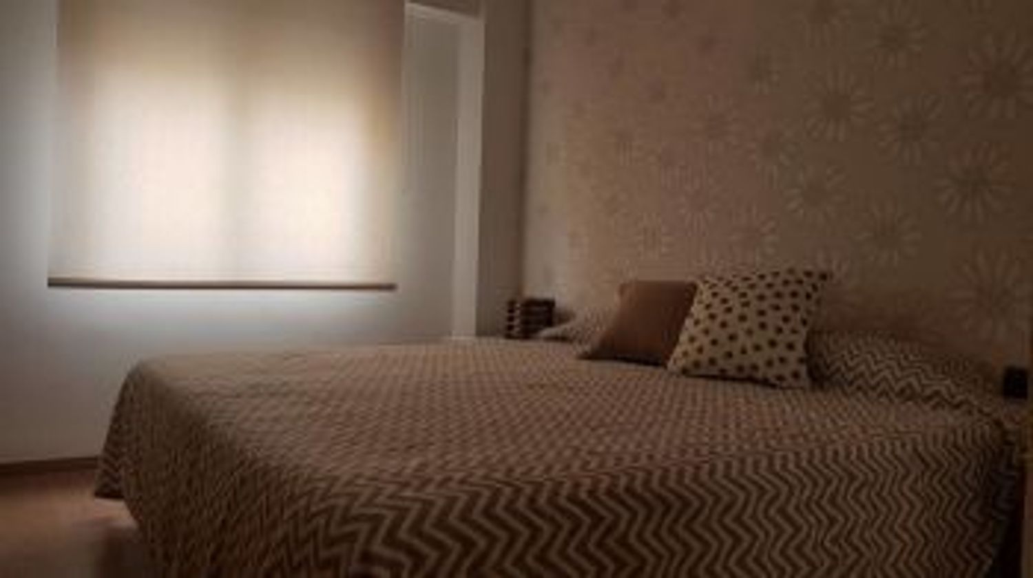 Piso en calle de la Democràcia, 43 - Foto 3