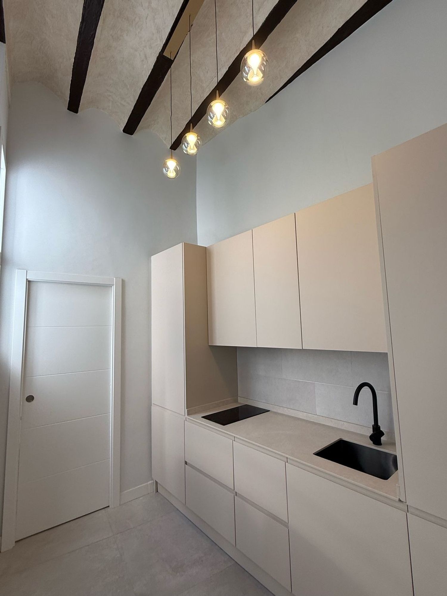 Piso en calle Rodrigo de Triana, 41 - Foto 5