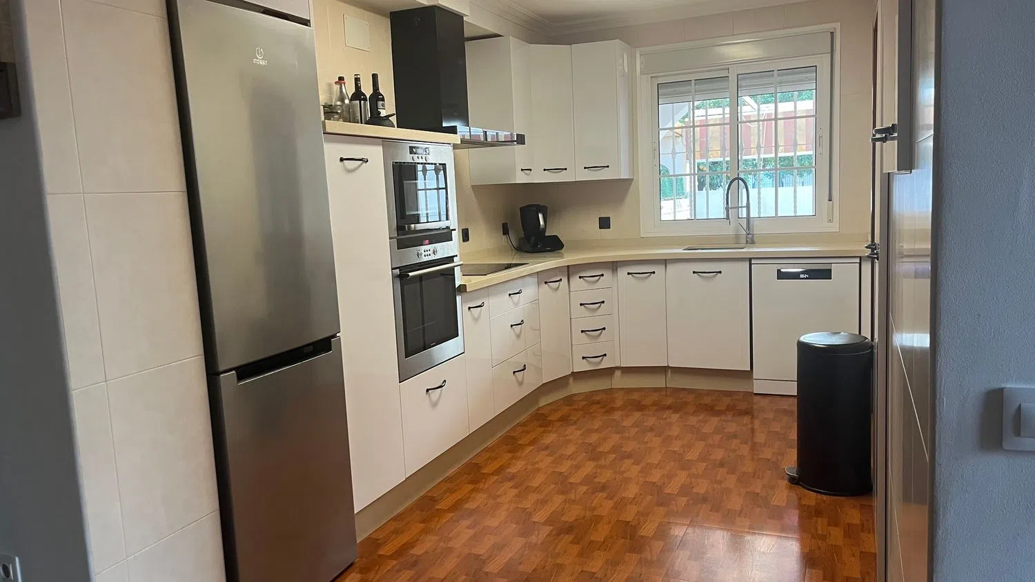 Chalet adosado en plaza Alquitira, 6 - Foto 6