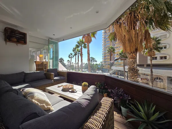 Piso en avenida de Cánovas del Castillo, 5 - Foto 1