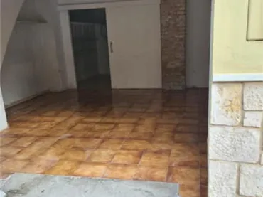 Local comercial en centro ciudad - Foto 2