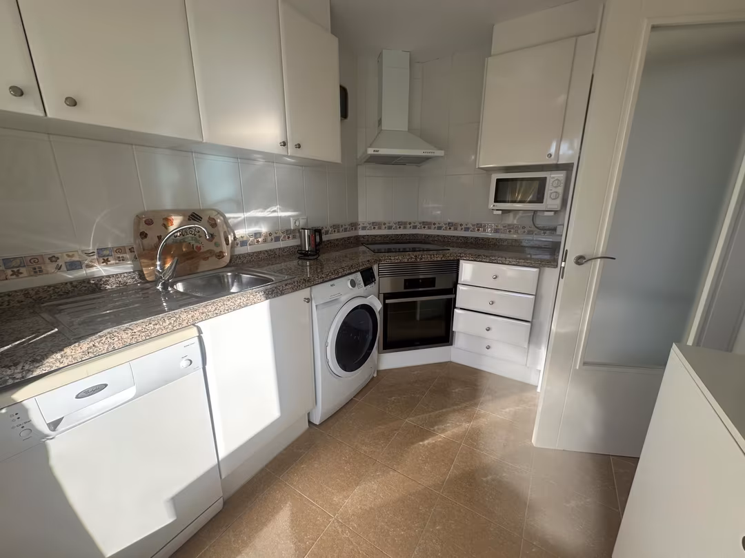 Piso en  Carrer Llevant 5 - Foto 8