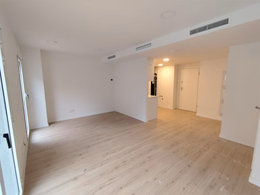 Piso en calle Carrer de Bernat Bransi 42 - Foto 4