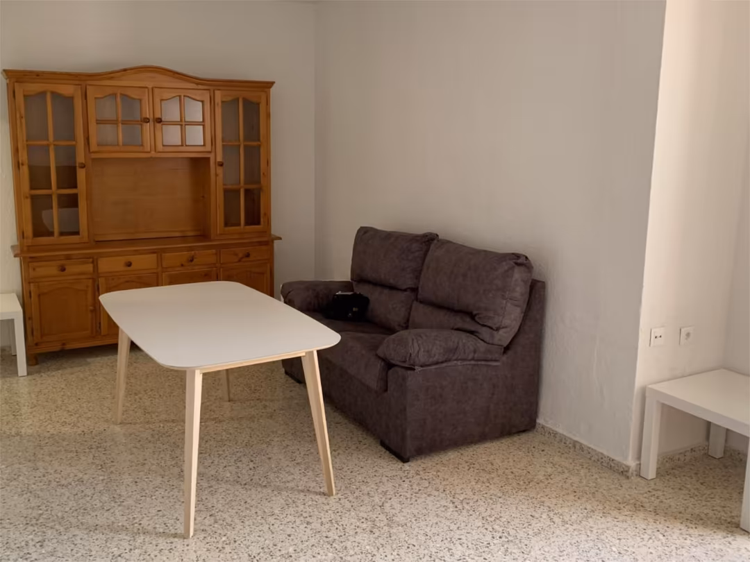 Piso en  Calle Doctor Jiménez Díaz 3
