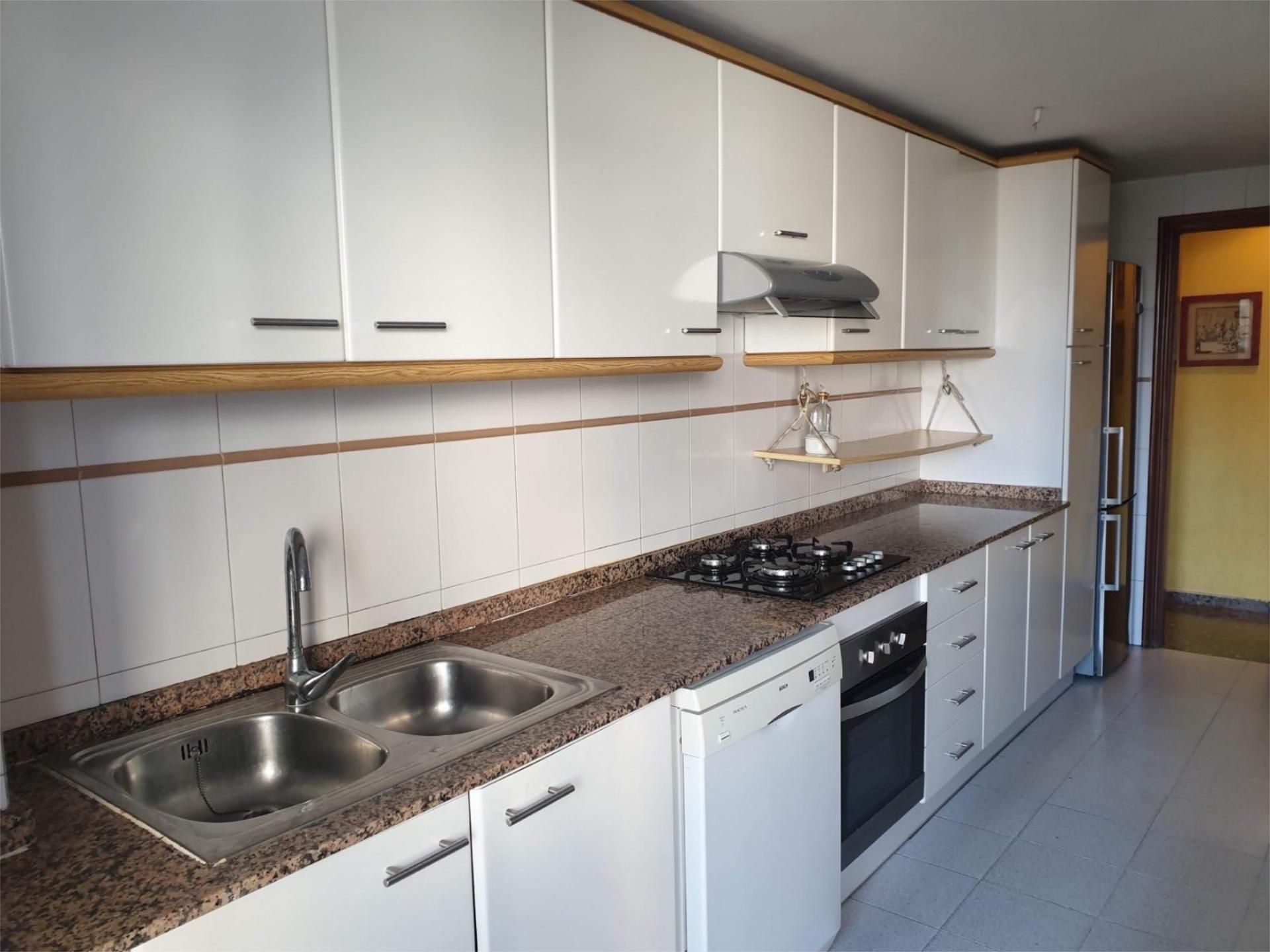 Piso en  Carrer de Beniopa 1 - Foto 1