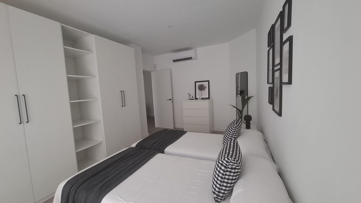 Piso en calle Hermanos del Moral, 14 - Foto 3