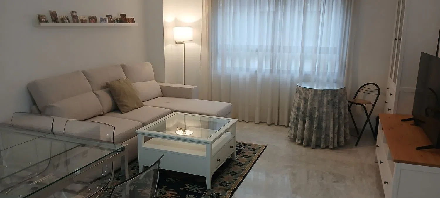 Piso en avenida de Medina Azahara, 31 - Foto 1