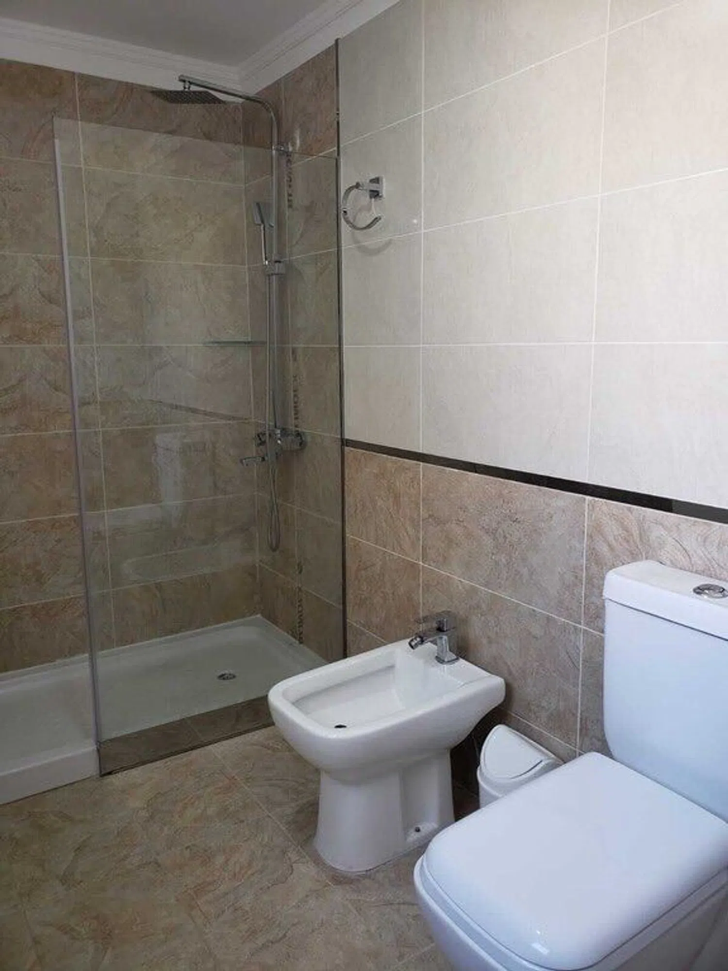 Chalet adosado en calle Bucraa, 3 - Foto 15