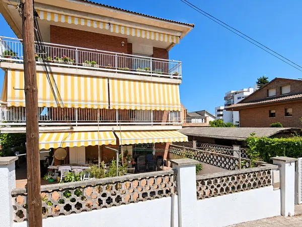 Piso en Calle de Pere Castells, 4 - Foto 1