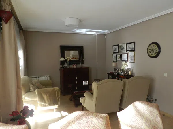 Chalet adosado en Restón i - Restón Ii - Foto 9