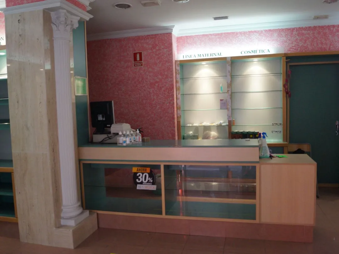 Local comercial en  Calle de Abdón Bordoy 9 - Foto 10