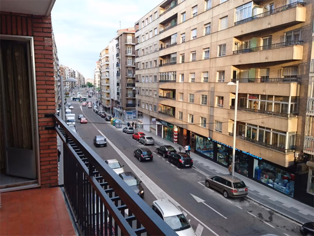 Piso en  Avenida de Portugal 150 - Foto 3