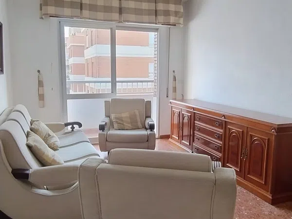 Piso en Levante s/n, El Cairo - Foto 1