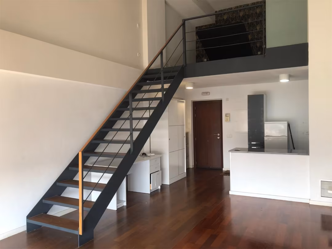 Loft en  Avenida del Cerro del Águila 2