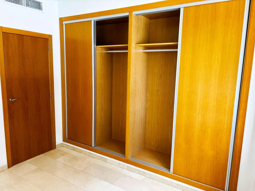 Piso en  Calle Granja de Rocamora 4 - Foto 23