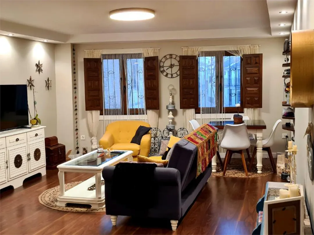 Piso en  Plaza del Salvador 15 - Foto 2