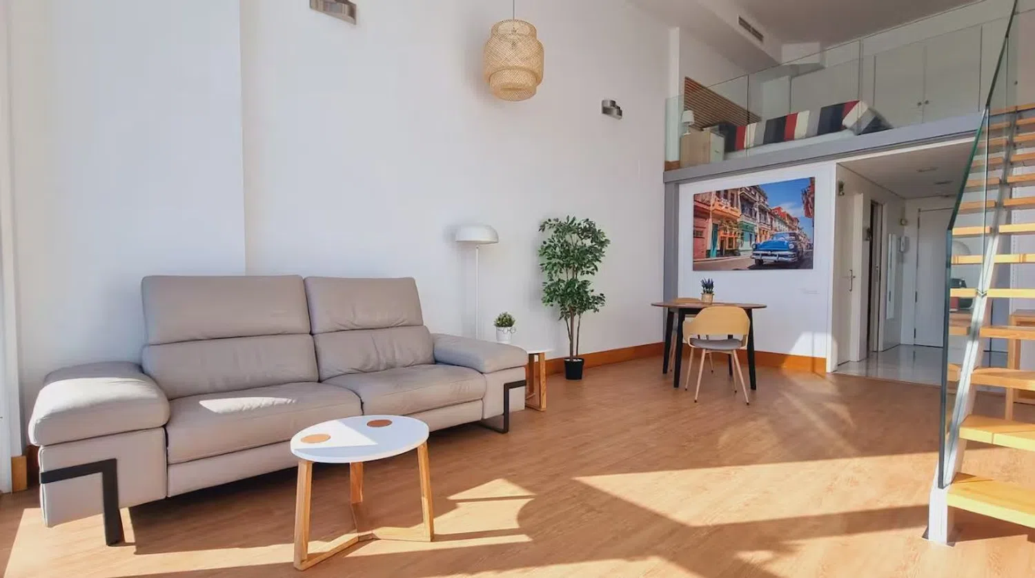 Piso en Av. Hermanos Machado, 13 - Foto 1