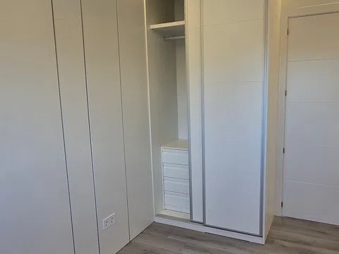 Piso en calle alfredo castro camba, 3