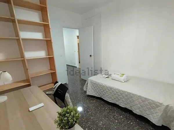 Piso en Calle de l'Explorador Andrés, Ciutat Jardí - Foto 7