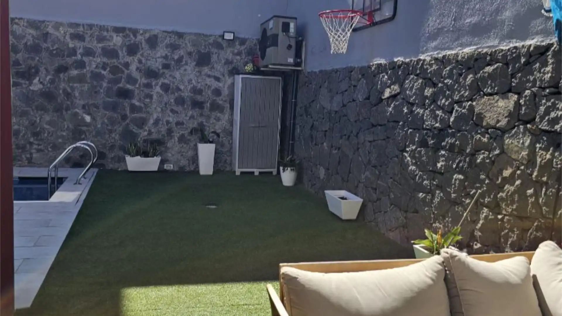 Casa adosada en  Calle Francisco de La Torre 31 - Foto 4