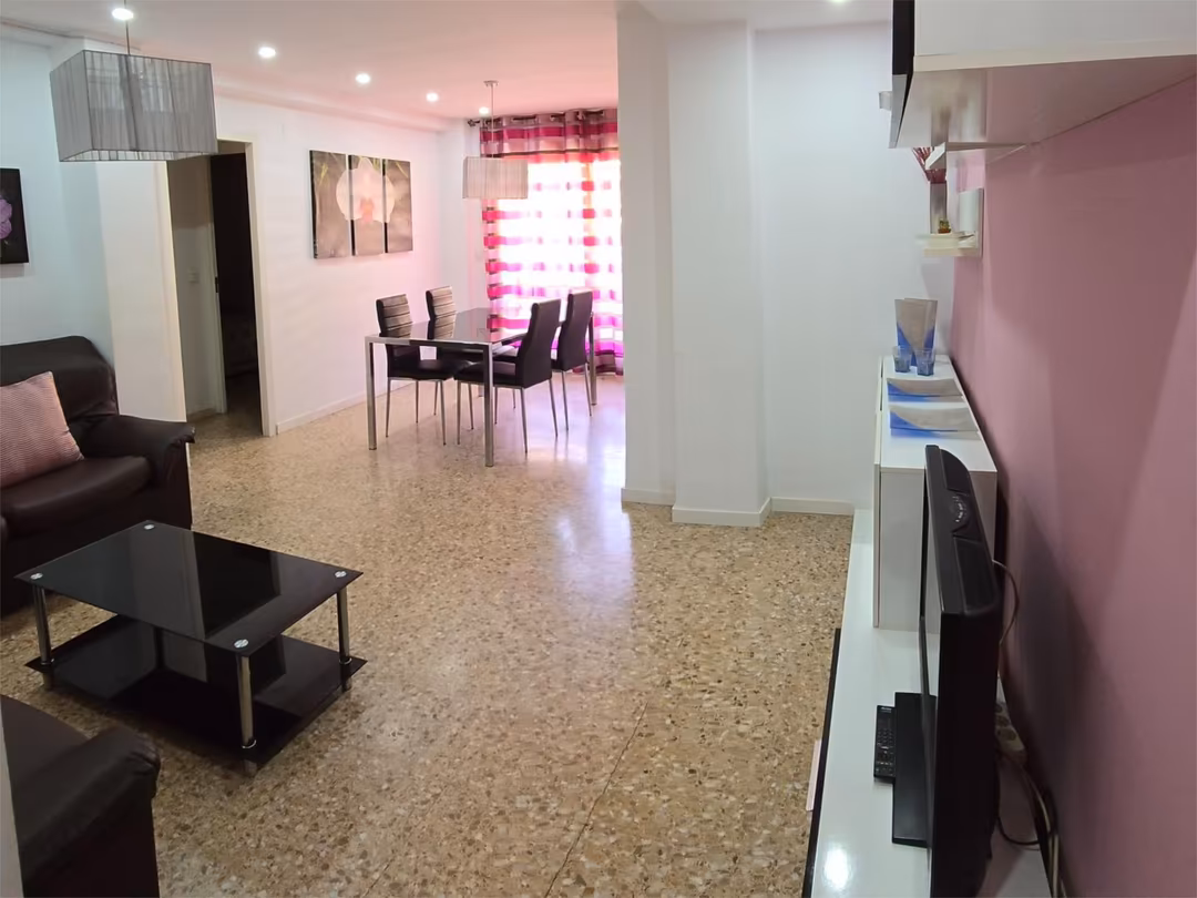 Piso en  Avinguda de Valladolid 38 - Foto 2