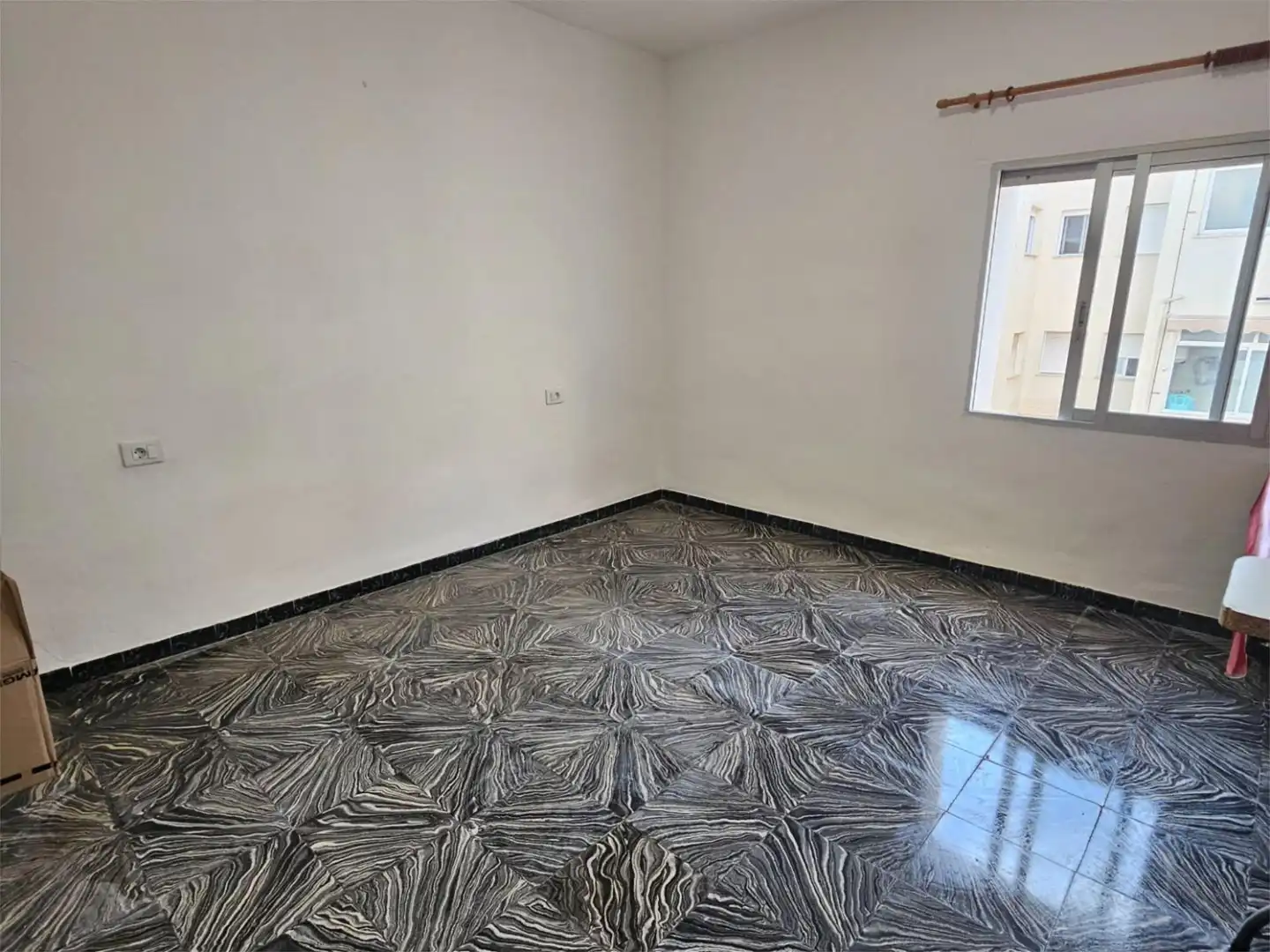 Piso en  Carrer l'Estatut 14 - Foto 3
