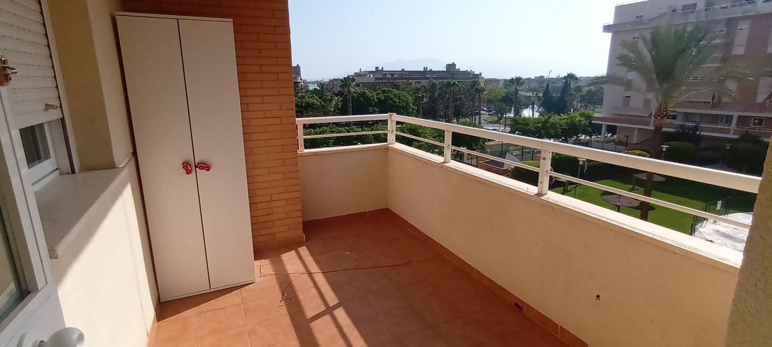 Piso en Calle Escritora Josefina Aldecoa, 3, El Consul - El Romeral - Foto 11