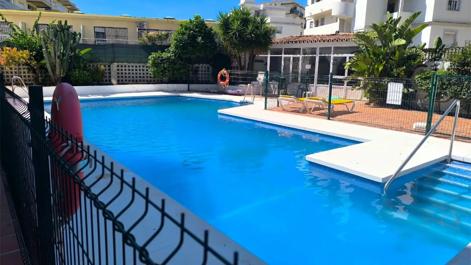 Piso en  Avenida de los Abedules 20 - Foto 1