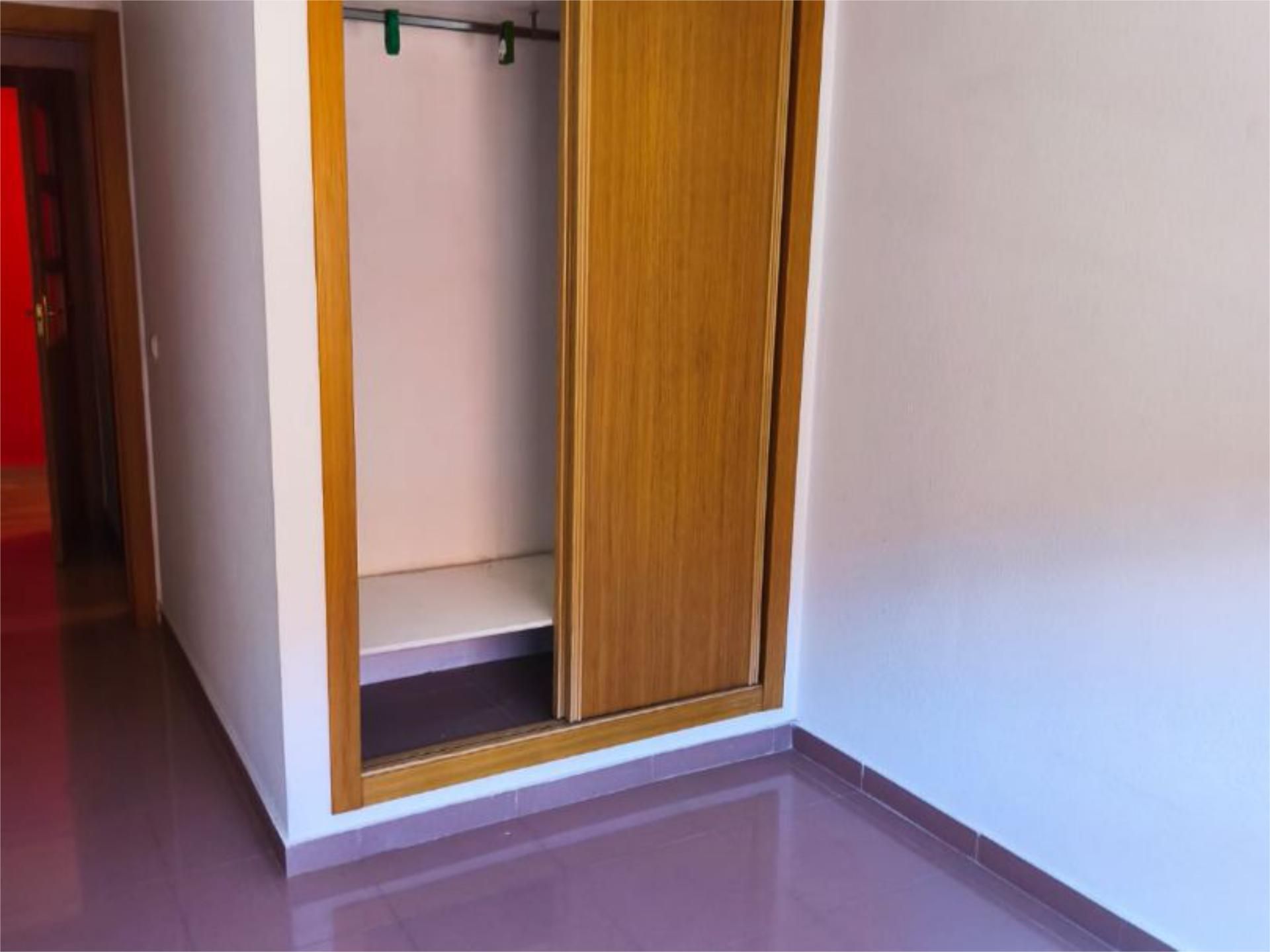 Piso en  Calle Parroco Jose Maria Belando 4 - Foto 5