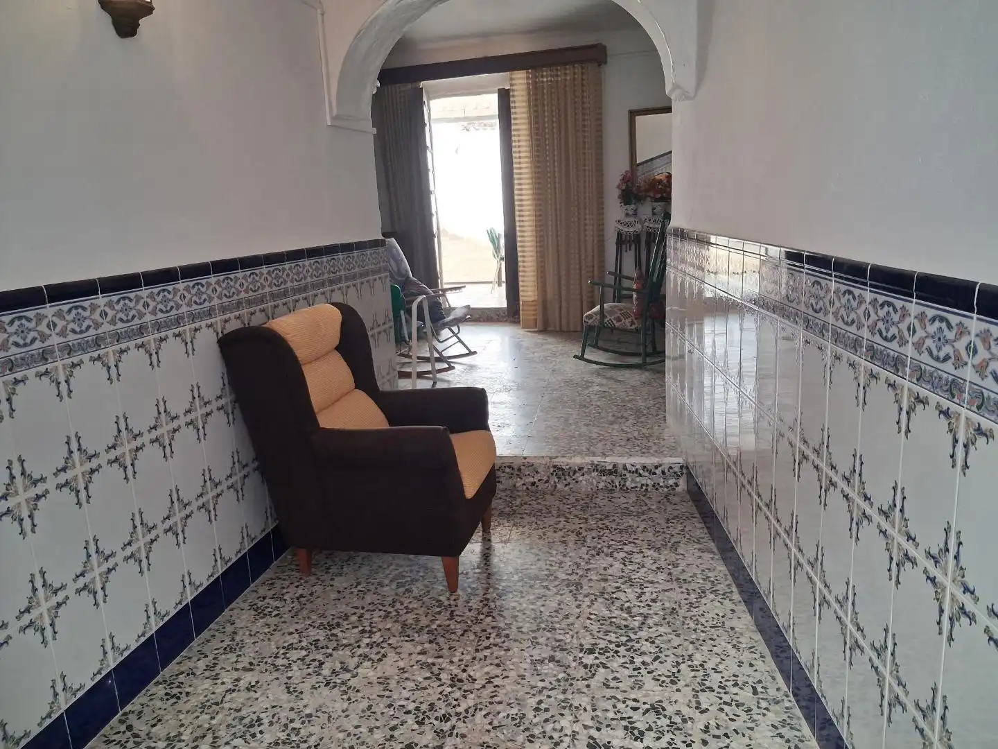 Casa adosada en  Calle Expectacion 6 - Foto 2