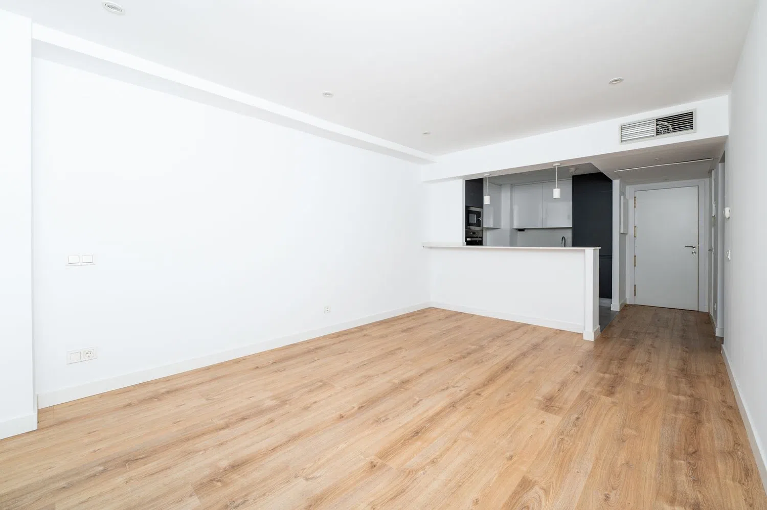 Piso en calle de San Benito - Foto 3