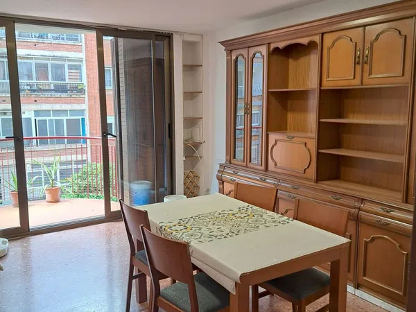 Piso en Calle del Duc de Mandas, 23 - Foto 1