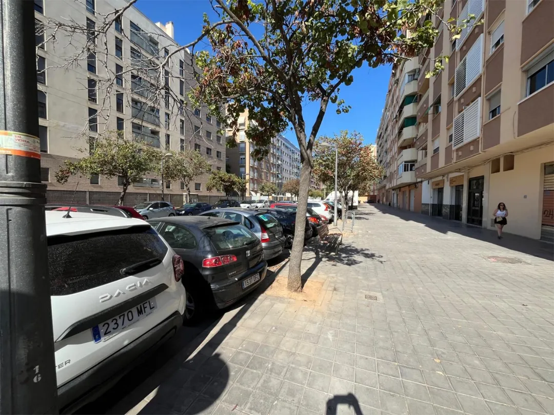 Planta baja en  Plaça del Músic Fayos 40 - Foto 13