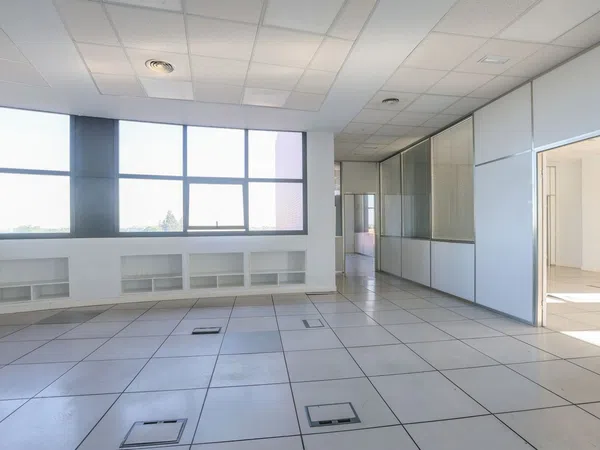 Oficina en Calle Luis Fuentes Bejarano, 60, Alcalde L. Uruñuela - Palacio de Congresos - Foto 15