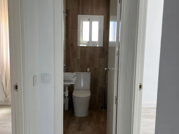 Piso en Avenida Juan Sebastián Elcano, 129 - Foto 6