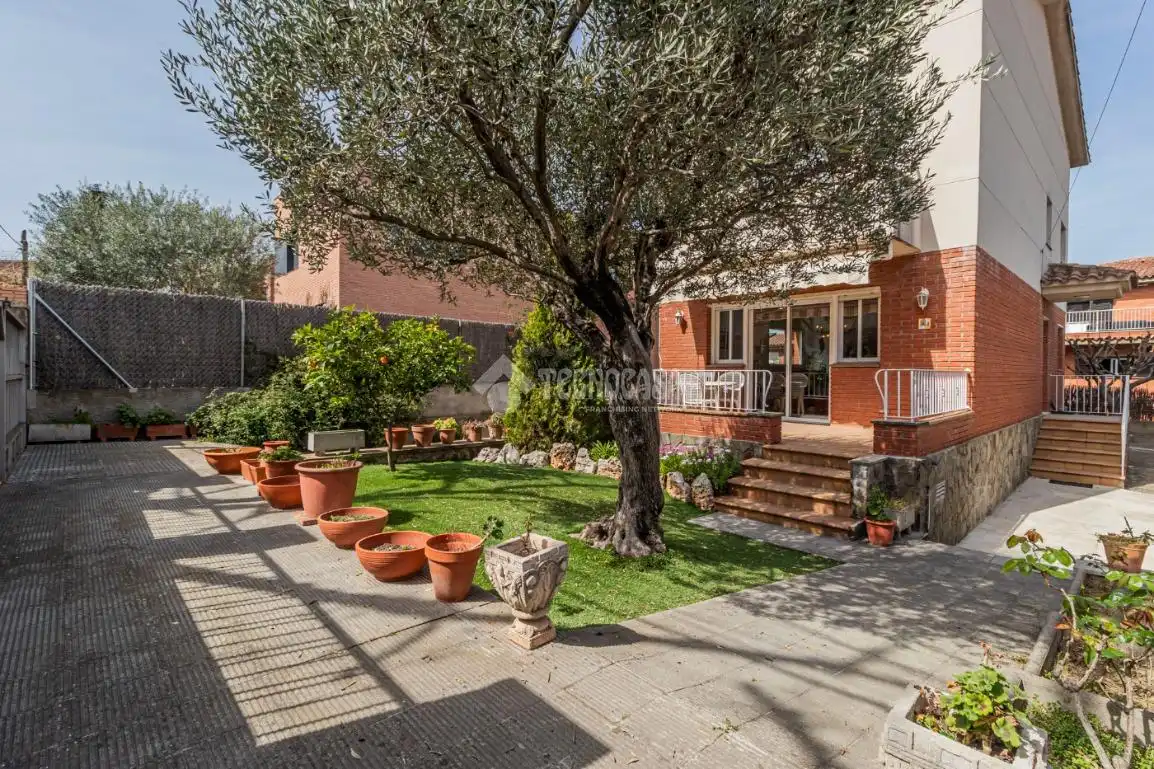Chalet en Sant Cugat del Vallès - Foto 3