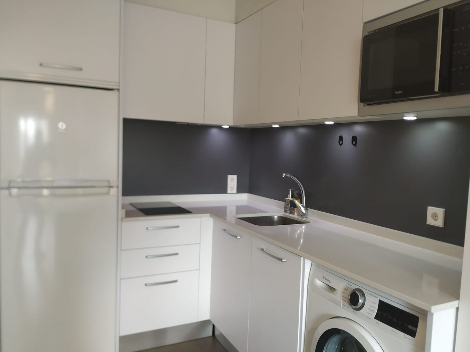 Estudio en calle de Puente la Reina, 39 - Foto 4