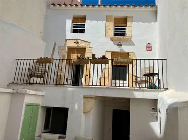 Casa adosada en  Carreró de Sant Antoni 13 - Foto 8