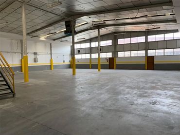 Nave Industrial en  Calle Sabadell 28 - Foto 1
