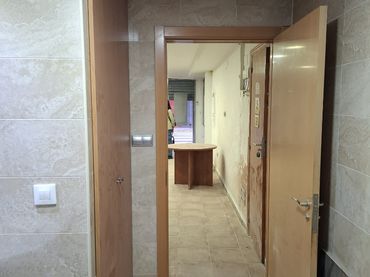 Local comercial en  Carrer de Sant Joaquim i del Pati 23 - Foto 6