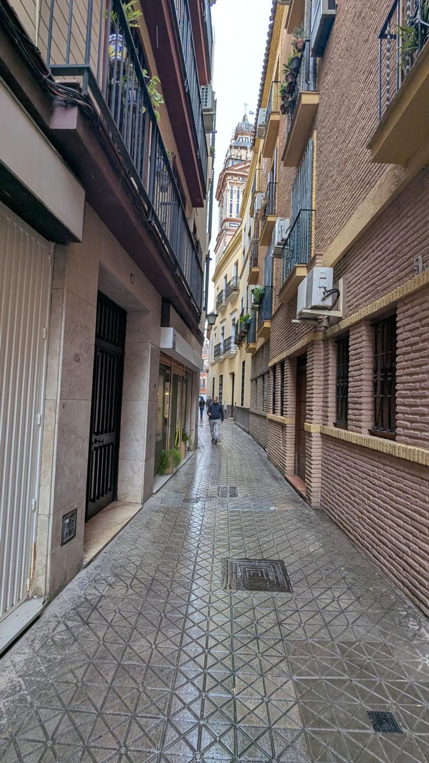 Piso en calle Descalzos, 6 - Foto 2