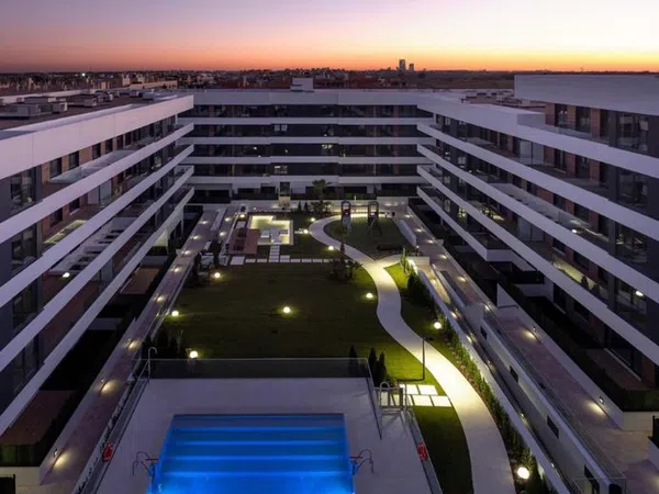 Piso en avenida de la Ilusión, 16